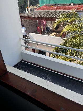 Arrenda-se moradia T5 (2 suites) climatizada com anexo - COOP