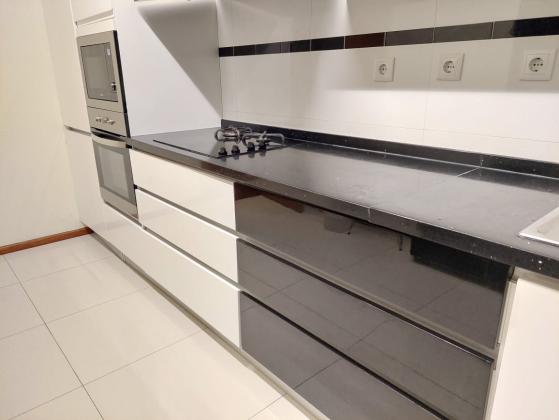 Arrenda-se Apartamento T3 no Prédio Open_Dona Alice