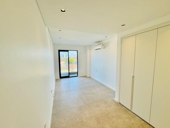 Arrenda-se Apartamento T2 no Palmar_Sommershield II
