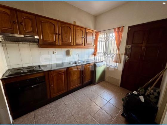 Arrenda-se Moradia T4 no Condomínio 5a Avenida_Bairro Triunfo