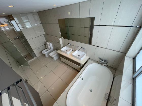arrendo excelente apartamento t3 no mares