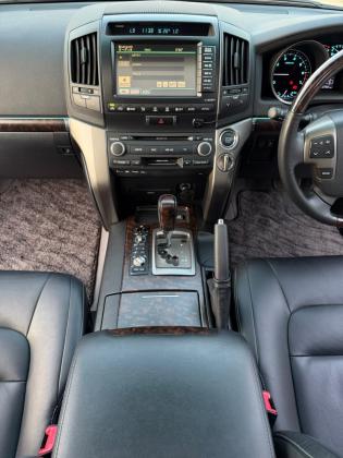 TOYOTA LAND CRUISER PRADO 2.8 Diesel V8 2015