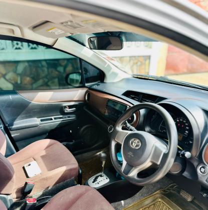 Toyota Vitz 2012
