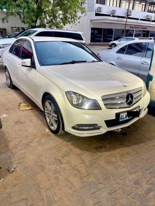 Mercedes Benz C180