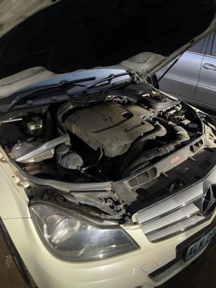Mercedes Benz C180