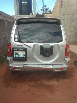Mitsubish pajero