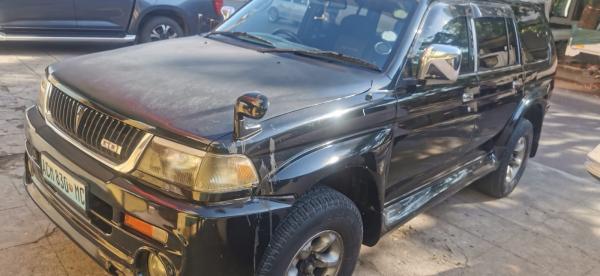 Mitsubishi Challenger