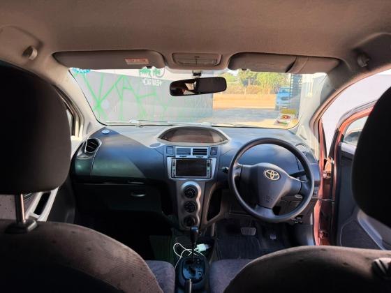 Toyota Vitz 1.3cc