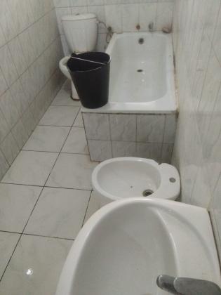 VENDE-SE / ARREENDA-SE CASA TIPO 3 -CIDADE DE MAXIXE- 847380381