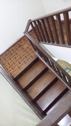 ARRENDA-SE GEMINADA T4 - CIDADE DE QUELIMANE (879380381)