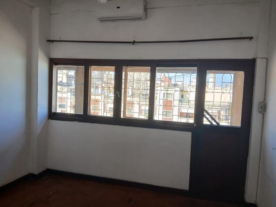 Arrenda-se um apartamento  tipo 3 na  Baixa
