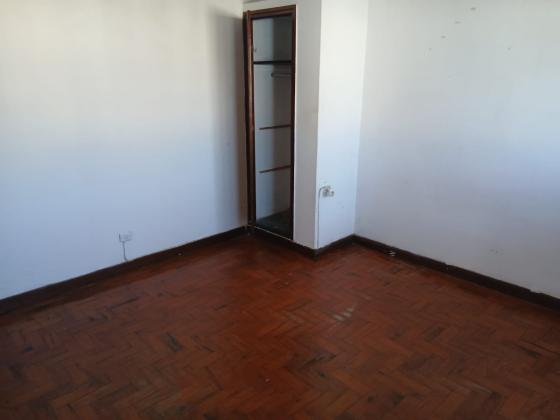 Arrenda-se um apartamento  tipo 3 na  Baixa