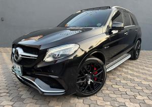 Mercedes GLE63S AMG 5500cc V8 BITURBO  RECEM IMPORTADO