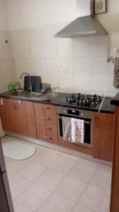 Arrenda-se flat T3 climatizada no 2⁰ andar - POLANA