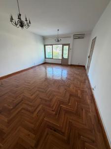 Arrenda-se Apartamento T3 na Coop_Proximo à entrada da UEM