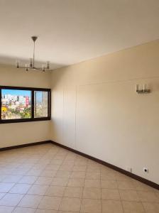 Vende-se Apartamento T2 no Bairro Central_Proximo ao Comando da Cidade