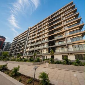 Arrenda-se Moderno Apartamento T3 no Condomínio Palmar_Sommershield II