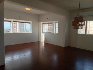 Arrenda-se Espaçoso Apartamento T4 na Polana_Rua de Kassuende