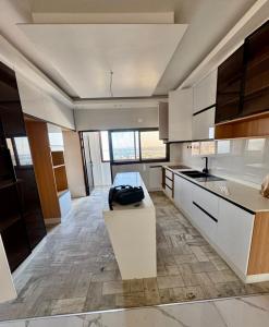 Arrenda-se Espaçoso Apartamento T3 na Polana_Proximo ao Mimos