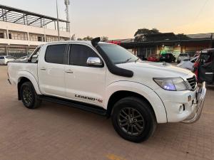 TOYOTA HILUX LEGEND 45 3.0 D4D MANUAL 4X4