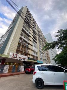 ARRENDA-SE & VENDE SE APARTAMENTO T3 PREDIO ANTIGA TVM