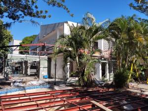 Vende-se Moradia T5 na Sommershield
