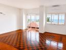 vende-se excelente apartamento tp4 na polana Julius nherere