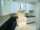 Arrenda-se flat T3 suite no 1⁰ andar - POLANA