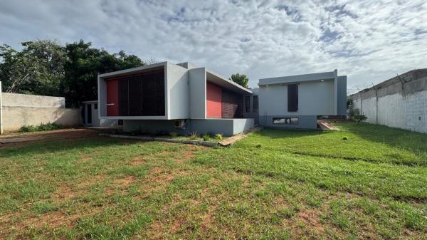 Vende-se Vivenda T3 na Matola_Tchumene 1