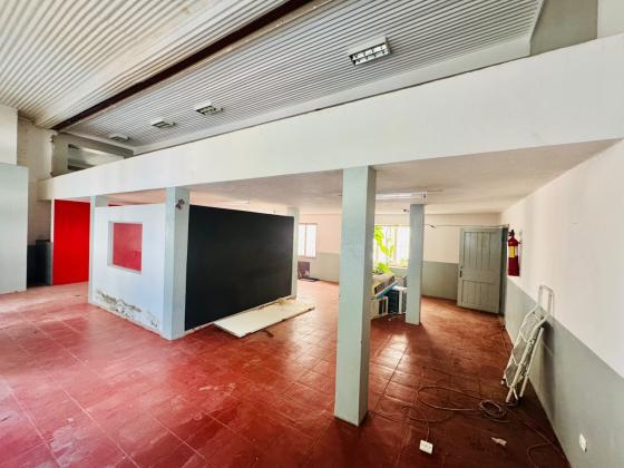 Arrenda-se Escritórios na Av. 25 de Setembro_Proximos a CFM
