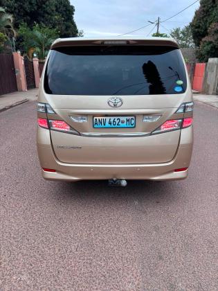 TOYOTA VELLFIRE 2.4cc 2010 7 LUGARES