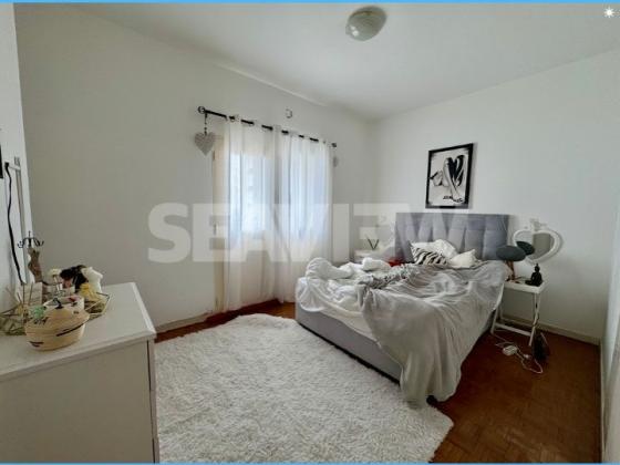 Arrenda-se Apartamento T2 nas Torres Vermelhas