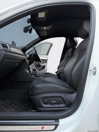 AUDI Q3 S-line QUATRRO 4x4 2.0cc RECÉM CHEGADO