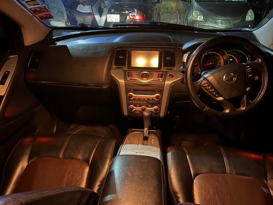 Nissan Murano recente disponível