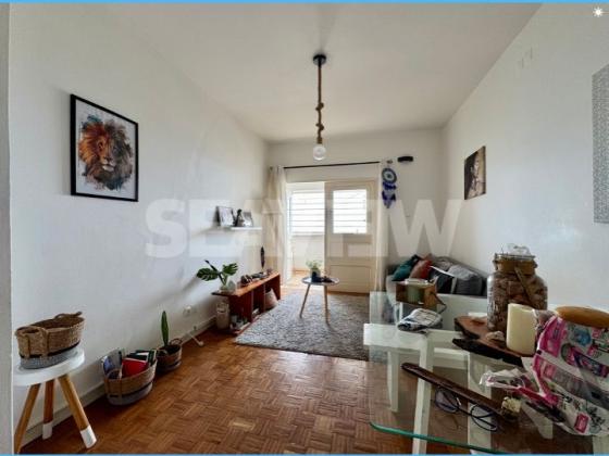 Arrenda-se Apartamento T2 nas Torres Vermelhas