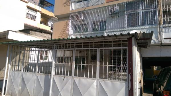 Vende-se apartamento na Malhangalene T3