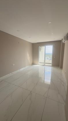 vende-se e arrendo apartamento tp3 maior no Deco Assus