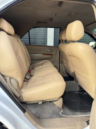 Fortuner 2011 automático