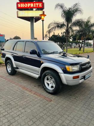 Toyota Hilux (surf)2.7 Gasolina
