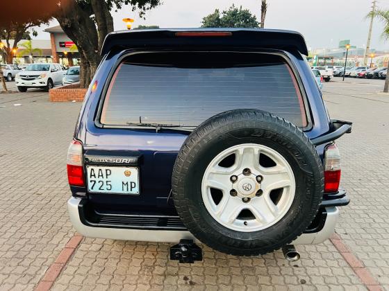 Toyota Hilux (surf)2.7 Gasolina