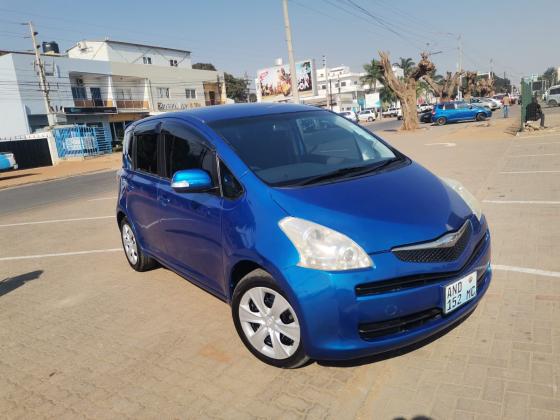 Toyota Ractis 2009