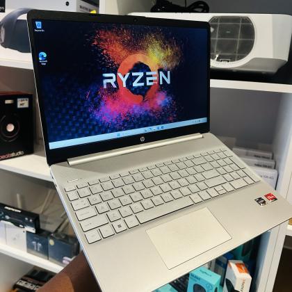Notebook HP 15s AMD Ryzen 5 5500U  | 8 GB RAM | SSD de 256GB |Processador: AMD Ryzen 5 5500U (8CPUs),2.10GHz Boost Máximo: Até 4,30 GHz,8GB de RAM 320