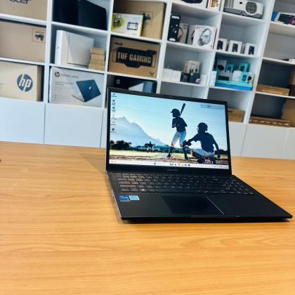 ASUS ExpertBook B150 Notebook PC,12th Generation,intel Core I5-1235U ,8GB DDR5 SDRAM,512 GB SSD NVMe 15.6 polegadas FHD,Intel UHD Graphics , Teclado N