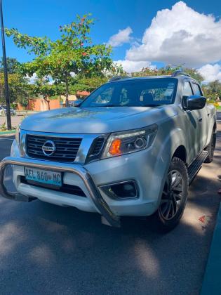 NISSAN NAVARA NP300 VL 4x4 AUTOMATIC