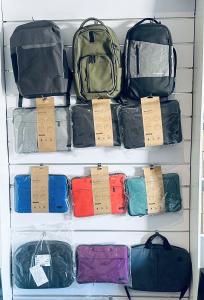 Classe , Estilo e Elegância Resumido em uma Mochila De Mão & de Costas Original e Confortável Nov