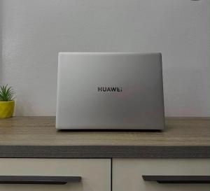 Laptop Premium Huawei MateBook D14